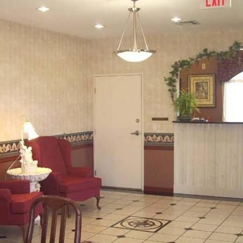 Motel 6 Tyler Dalaman gambar